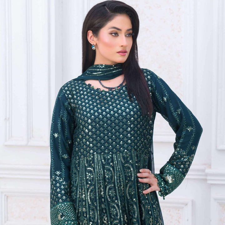 Green Wedding Lehenga Dress Close picture embroidery
