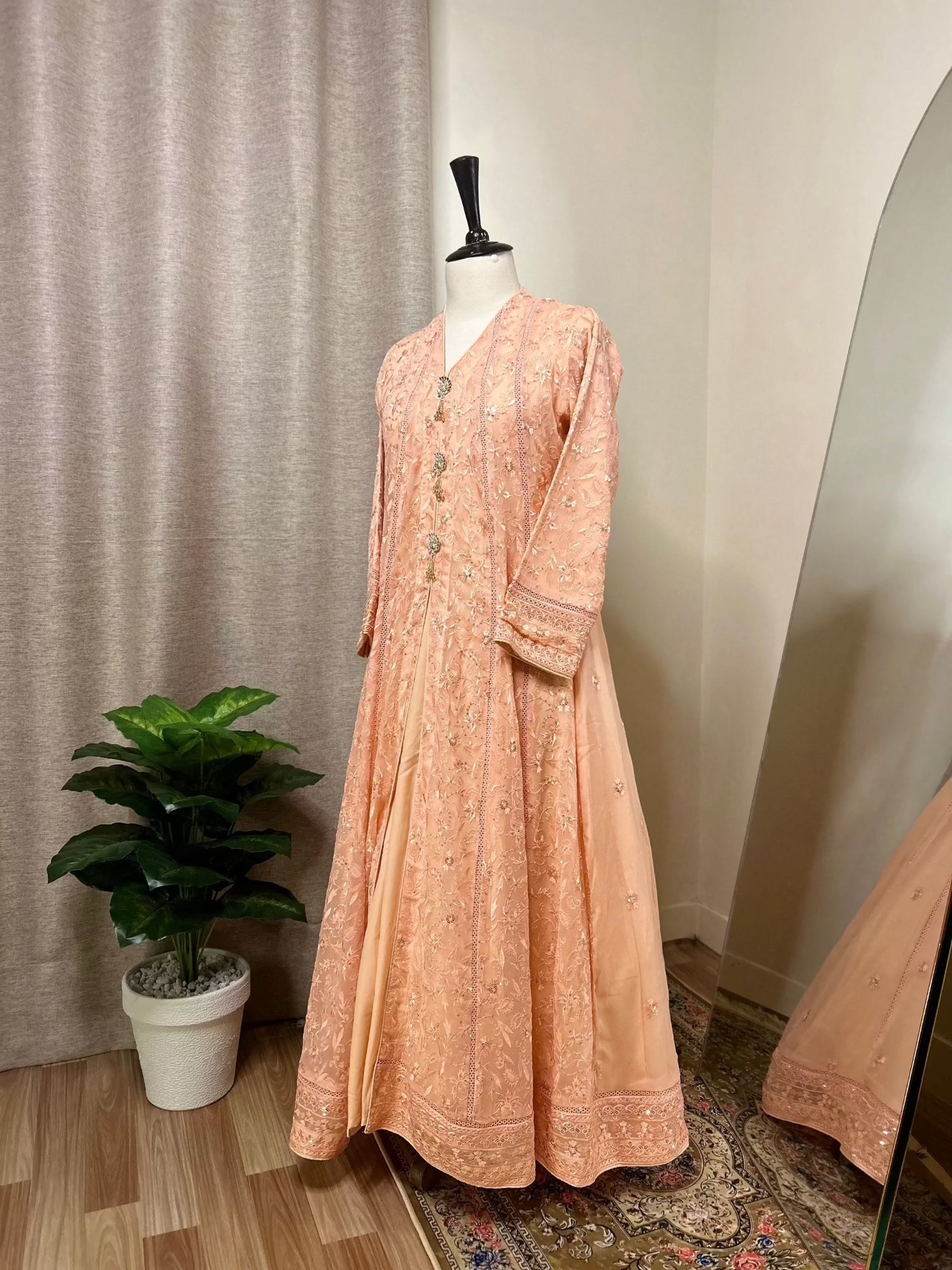 Elegant Pakistani Indian Front Open Chiffon Embroidered Maxi | Zarveil